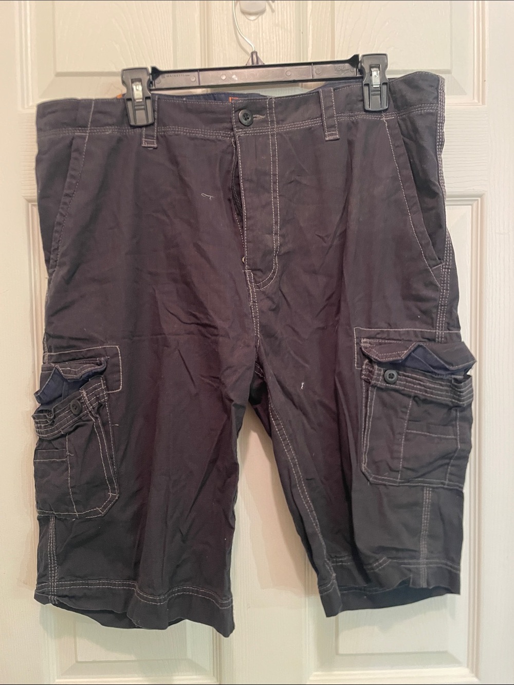 Men's Black Cargo Shorts with Utility Pockets
